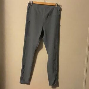 Mondetta Gray Joggers Sleek Tapered Design